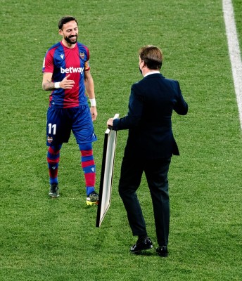 200 partidos de granota y una imagen junto a Quico Catalán 