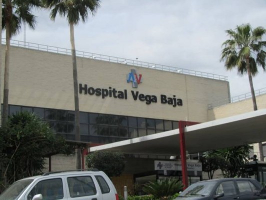El Hospital Vega Baja deriva pacientes covid al de Torrevieja y al de campaña de Alicante ante la saturación