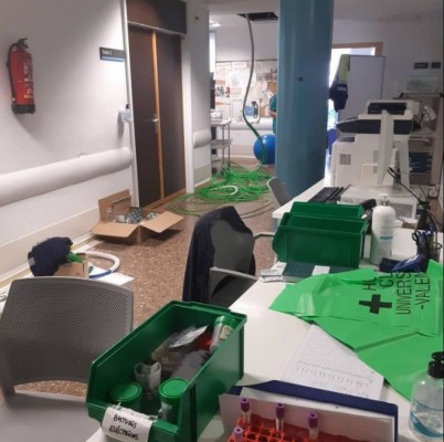 El Clínico deriva partos a la sanidad privada para liberar espacio para UCI covid