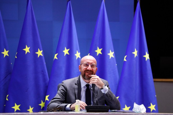La UE restringirá los viajes no esenciales pero mantendrá abiertas las fronteras interiores