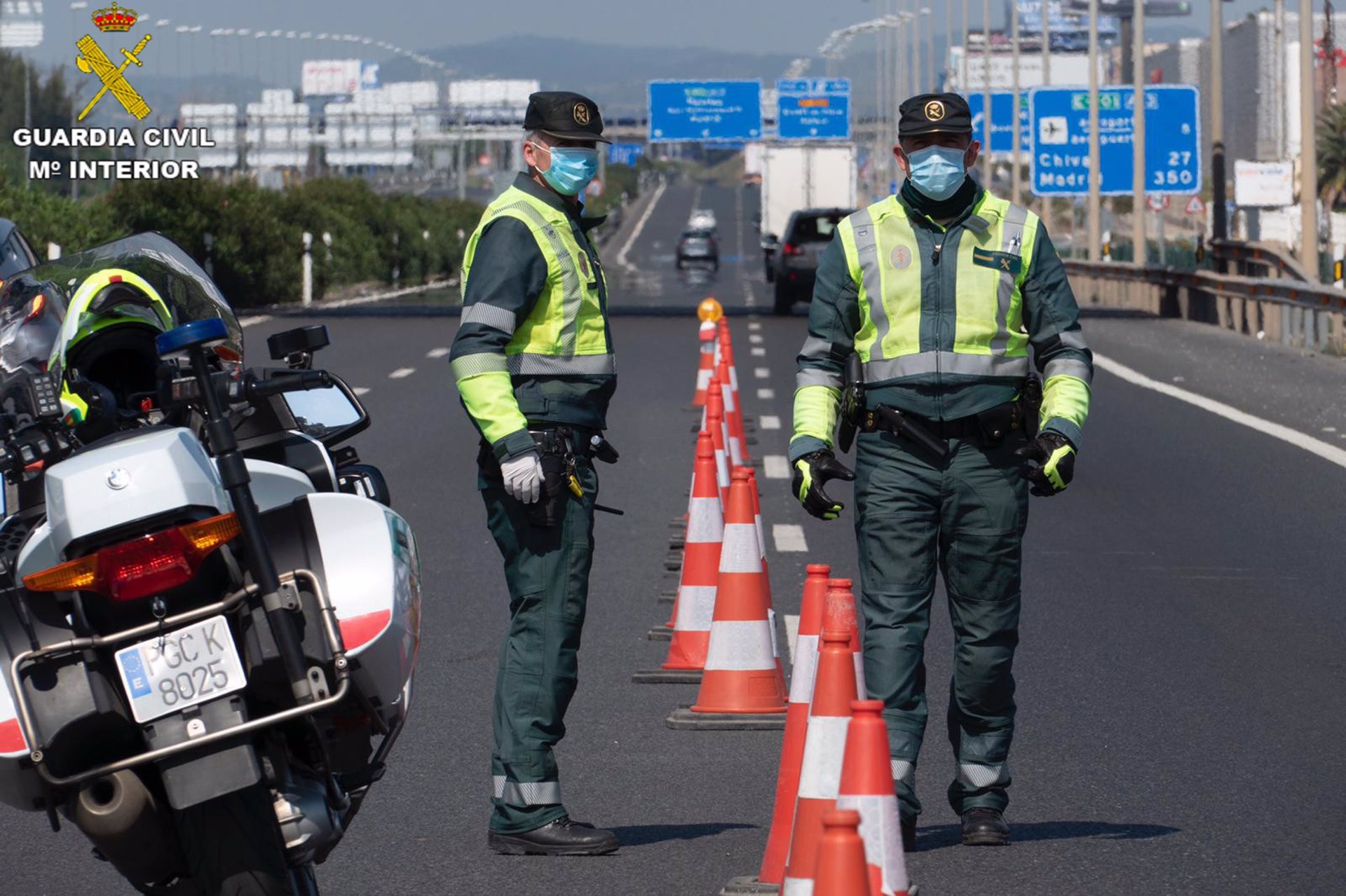 Policía y Guardia Civil refuerzan los controles ante las nuevas restricciones
