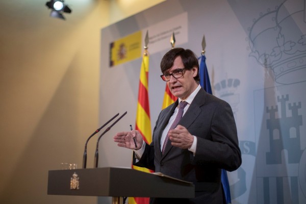 El ministro Illa le niega a Puig la baza de adelantar el toque de queda