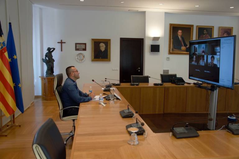 Los pleitos urbanísticos y el alza salarial municipal tendrán un impacto en las cuentas de Vila-real de un millón