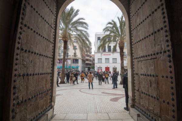 Hostelería Elche organizará otra caravana de coches el jueves para protestar

por el cierre 