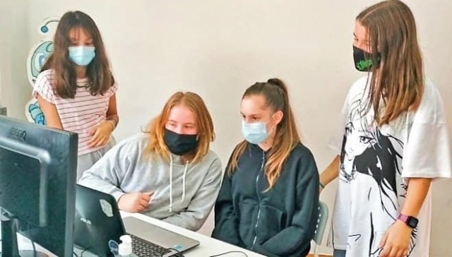 La UMU participa en 'TechnovationGirls', el programa que busca inspirar a las líderes del mañana