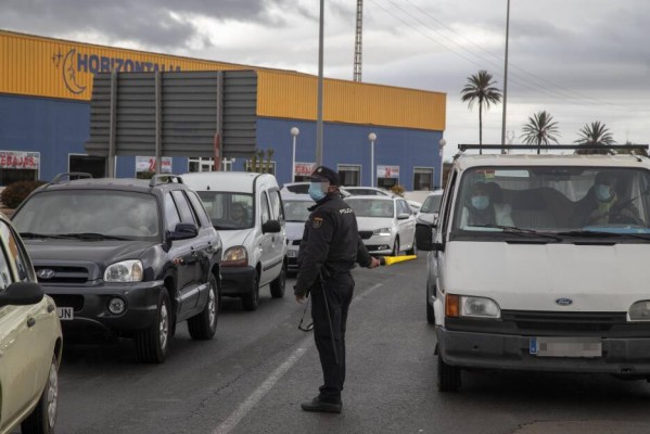 La tercera ola sigue castigando a la Región: 1.884 positivos, 900 hospitalizados y 10 muertos