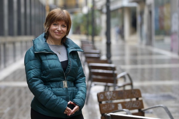 Una aproximació al projecte d'Empar Marco per als mitjans públics valencians en sis ves dobles