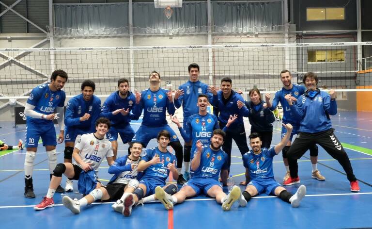El UBE L'Illa Grau empieza un 'maratón' de partidos contra el Arenal Emevé en Lugo