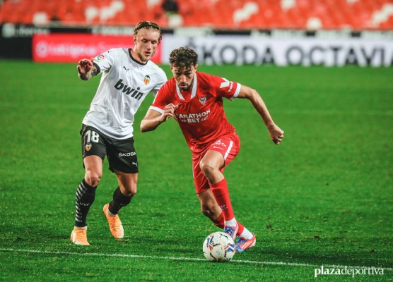 Maxi y Wass serán baja ante el Atlético si son amonestados contra el Osasuna
