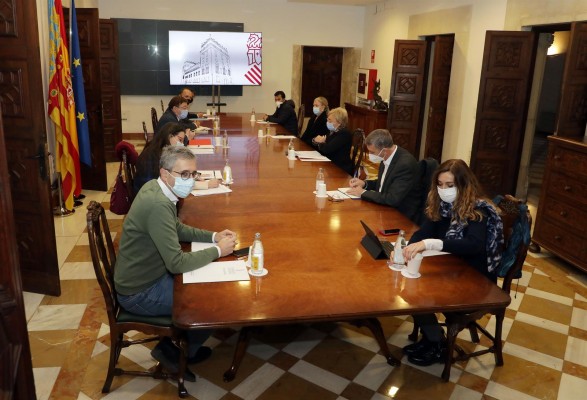 Ximo Puig convoca este martes la comisión para estudiar la posibilidad de nuevas medidas