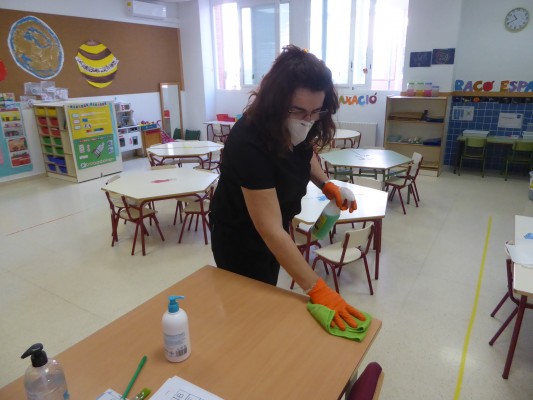 La Nucía redobla la limpieza en los colegios