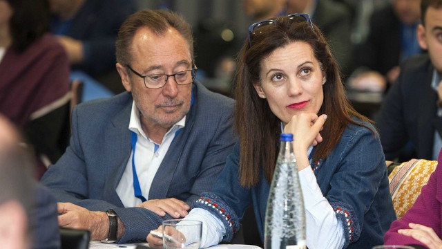 Las sillas de oficina de la alicantina Actiu se abren hueco en el complejo de La Moncloa