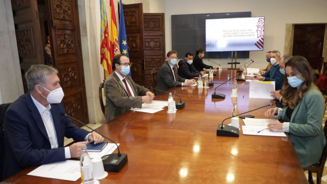 Puig anuncia un plan de 340 millones para apoyar a los sectores más afectados por la pandemia