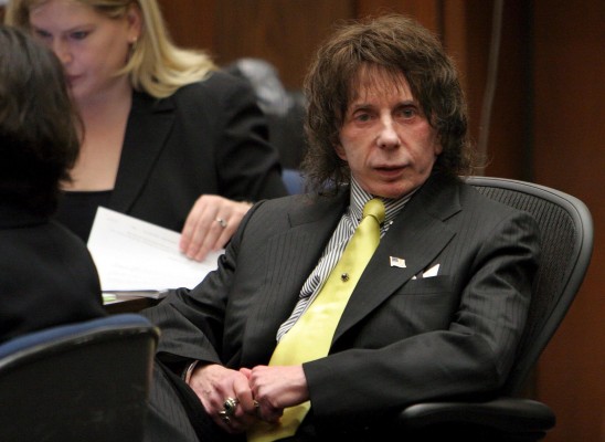 El productor musical Phil Spector muere en la cárcel por coronavirus