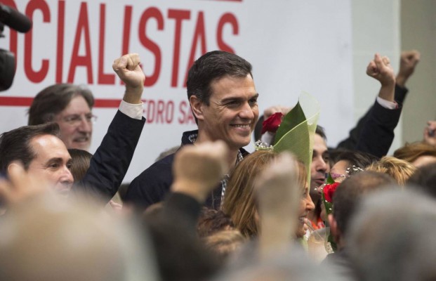Sánchez defiende el nacimiento de un nuevo PSOE