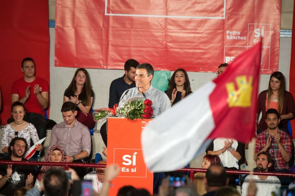 La encuesta y el acto de Elche