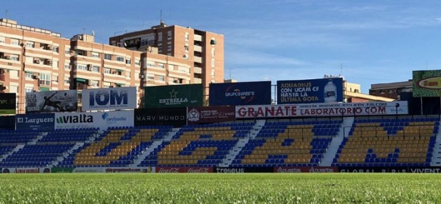Jornada dominical sin público en La Condomina, Lorca y Yecla y con el Murcia en Granada

 

