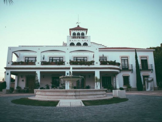 Avanza el hotel exclusivo Villa María-Ana de los Ros en Elche: turno de Generalitat y Fomento