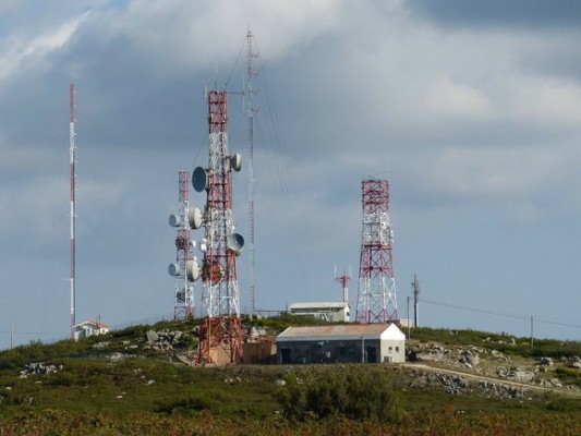 Compromís reclama que el Fondo Covid sirva para digitalizar el sector de la radio analógica española