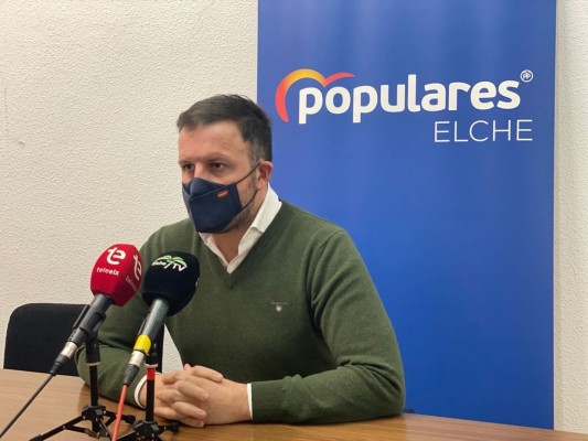 El PP de Elche solicita ayudas directas al sector de la Palma Blanca tras la suspensión de la Semana Santa