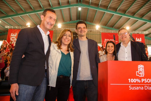 El duelo se enfanga: los 'susanistas' acusan a los 'sanchistas' de amenazar a Puig con minar su poder