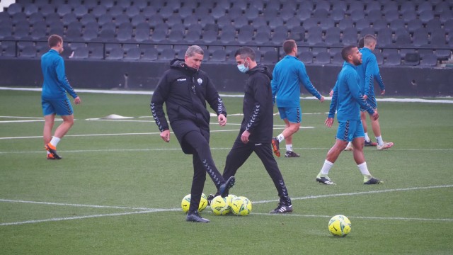 Garrido impone intensidad en sus primeros entrenamientos en el Castellón