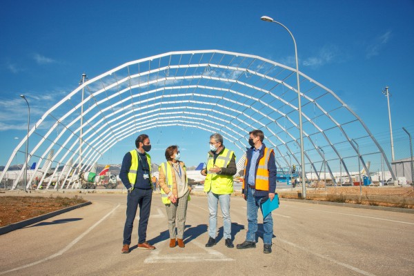 El aeropuerto de Castellón completa la nueva zona de estacionamiento y ultima la de mantenimiento