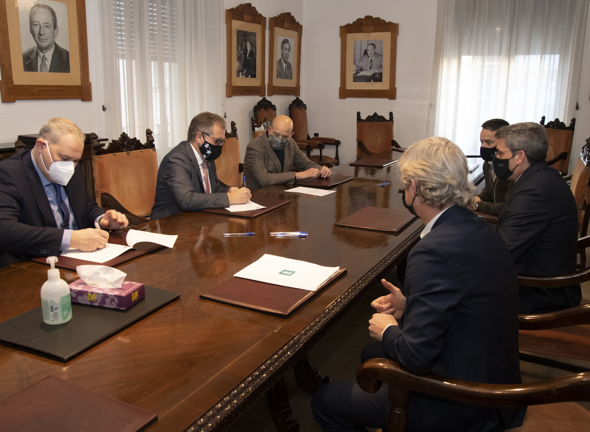 Diputación firma un crédito de 18 millones para los adelantos de tesorería a los ayuntamientos