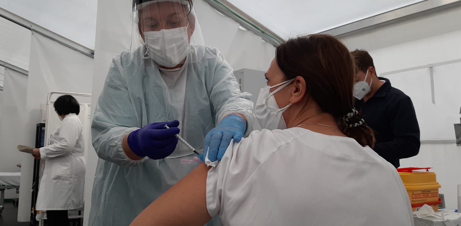 Castelló y La Plana han vacunado ya a 10.345 personas, el 86% de las dosis asignadas
