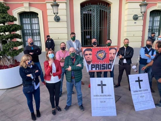 Vox se unirá a los hosteleros y participará en la protesta contra el 'cerrojazo'