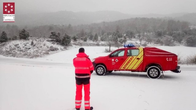 Dos carreteras de l'Alt y el Baix Maestrat continúan cerradas y en 14 es necesario el uso de cadenas