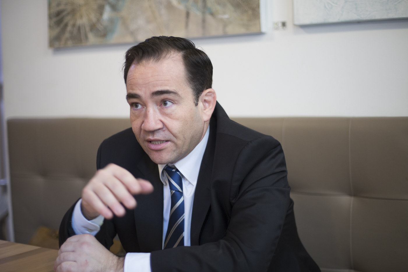 El IVF cancela una decena de becas por la situación de la pandemia