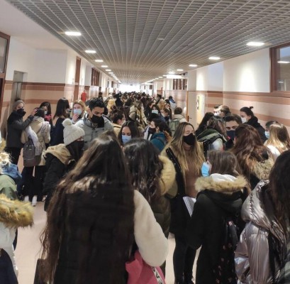 Los estudiantes urgen a que se convoque el Consejo de Gobierno de la UMU en 48 horas para decidir sobre los exámenes online
