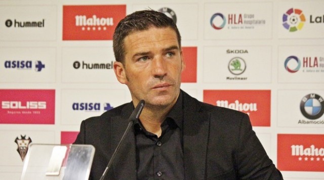 Luis Carrión, ex del Numancia, tercer entrenador del Cartagena esta temporada 