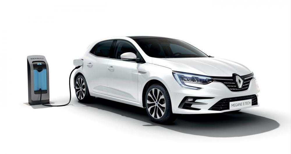 Los híbridos Renault E-Tech ganan el Premio Best Car Coche Global 2020
