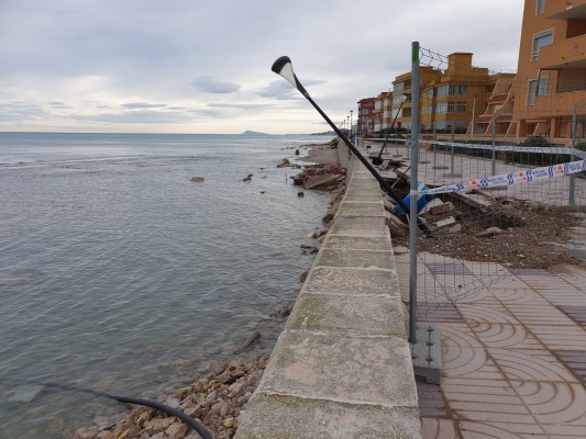 Sueca, El Perelló y Mareny de Barraquetes valoran positivamente que el Ministerio actúe contra la erosión de las playas
