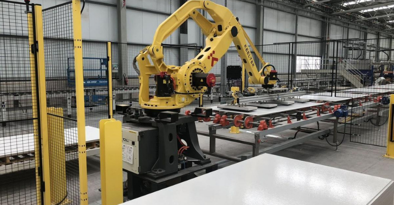 Keeltek implanta soluciones robóticas para la producción de grandes formatos
