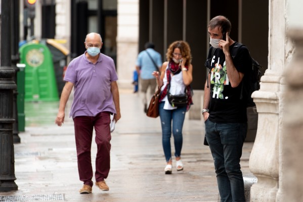 Sanidad notifica 61.422 nuevos casos y 401 muertes, con la incidencia disparada a 435