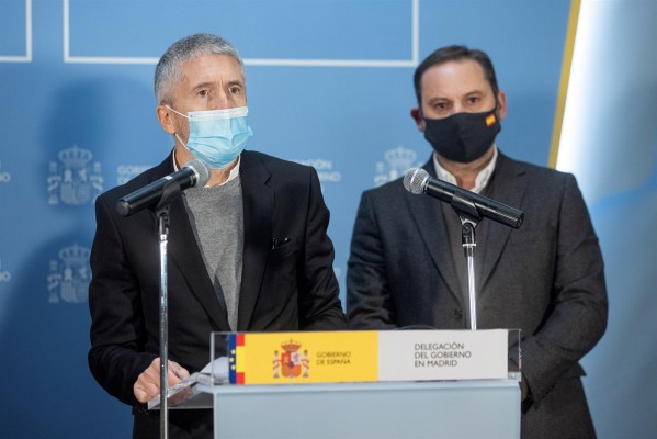 Ábalos anuncia la apertura de Barajas para salidas y que las aerolíneas están reorganizando vuelos