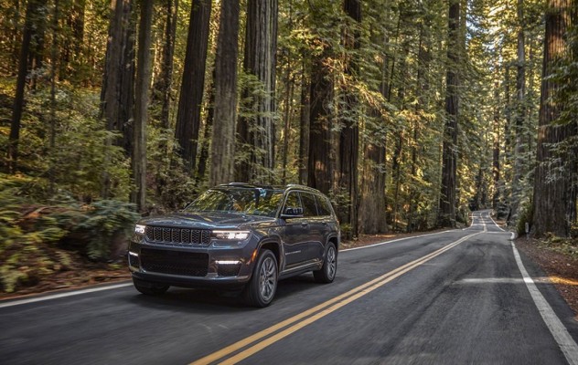 El nuevo Jeep® Grand Cherokee 2021 abre nuevos horizontes 