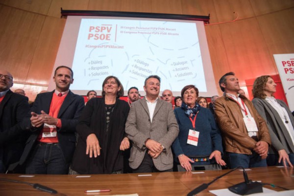 ¿Hay alguien en el PSPV?