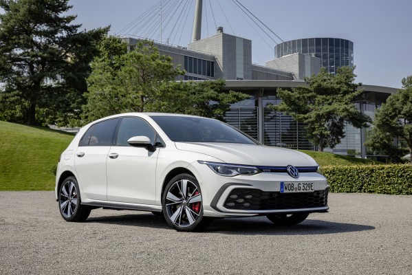  GTE y eHybrid: dos híbridos enchufables que completan la gama del Golf