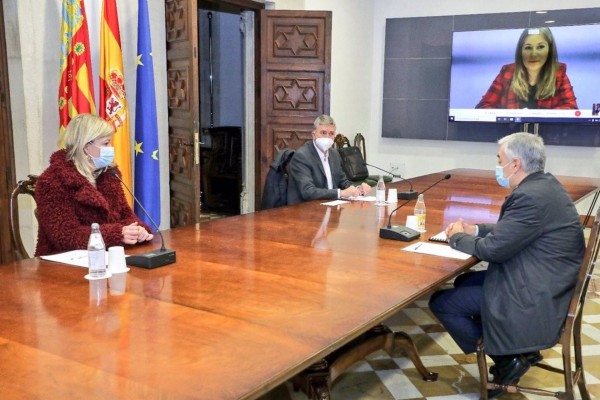 Bravo pide a las grandes superficies mecanismos de control de aforos en tiempo real visibles para los clientes