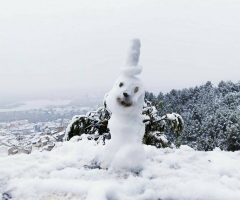 Volver al cole casi tan abrigados como si se fuera a la nieve 