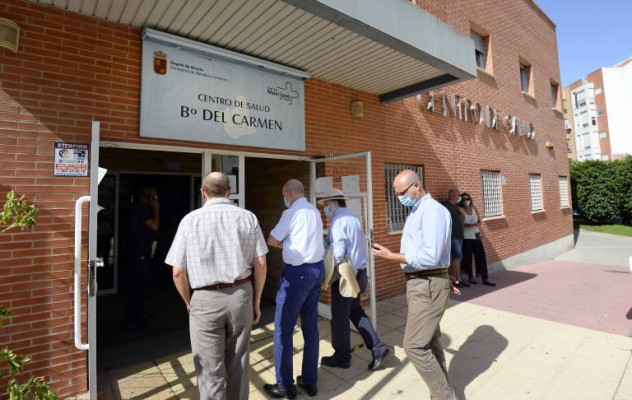 Una veintena de centros de salud de la Región vuelven a nivel rojo por la elevada tasa de contagios