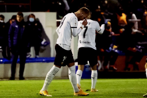 Una final por el abismo en La Previa del Valladolid - Valencia