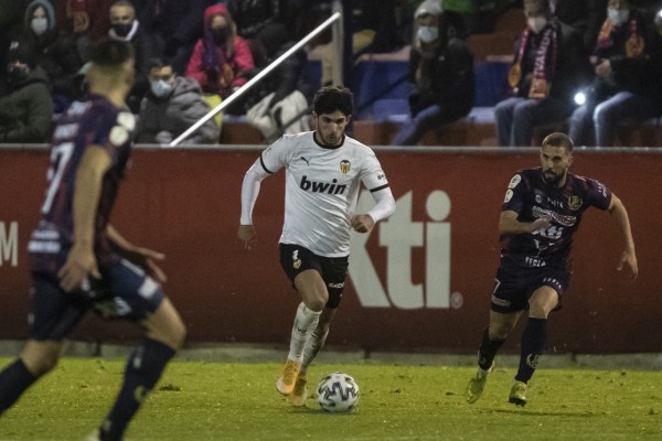 El Yeclano, ante las críticas, dice que cumplió 