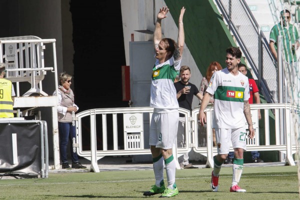 Un colchón de seis puntos que ha volado en cuatro jornadas