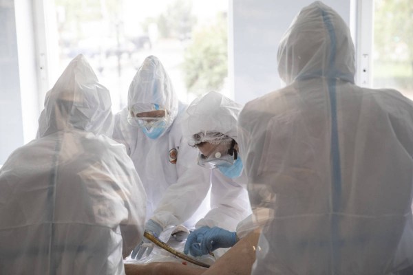 La Comunitat registra 3.809 nuevos contagios, 58 fallecimientos y récord de hospitalizados
