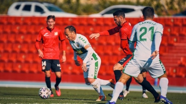 El Elche disputará sus dos partidos pendientes en febrero y marzo